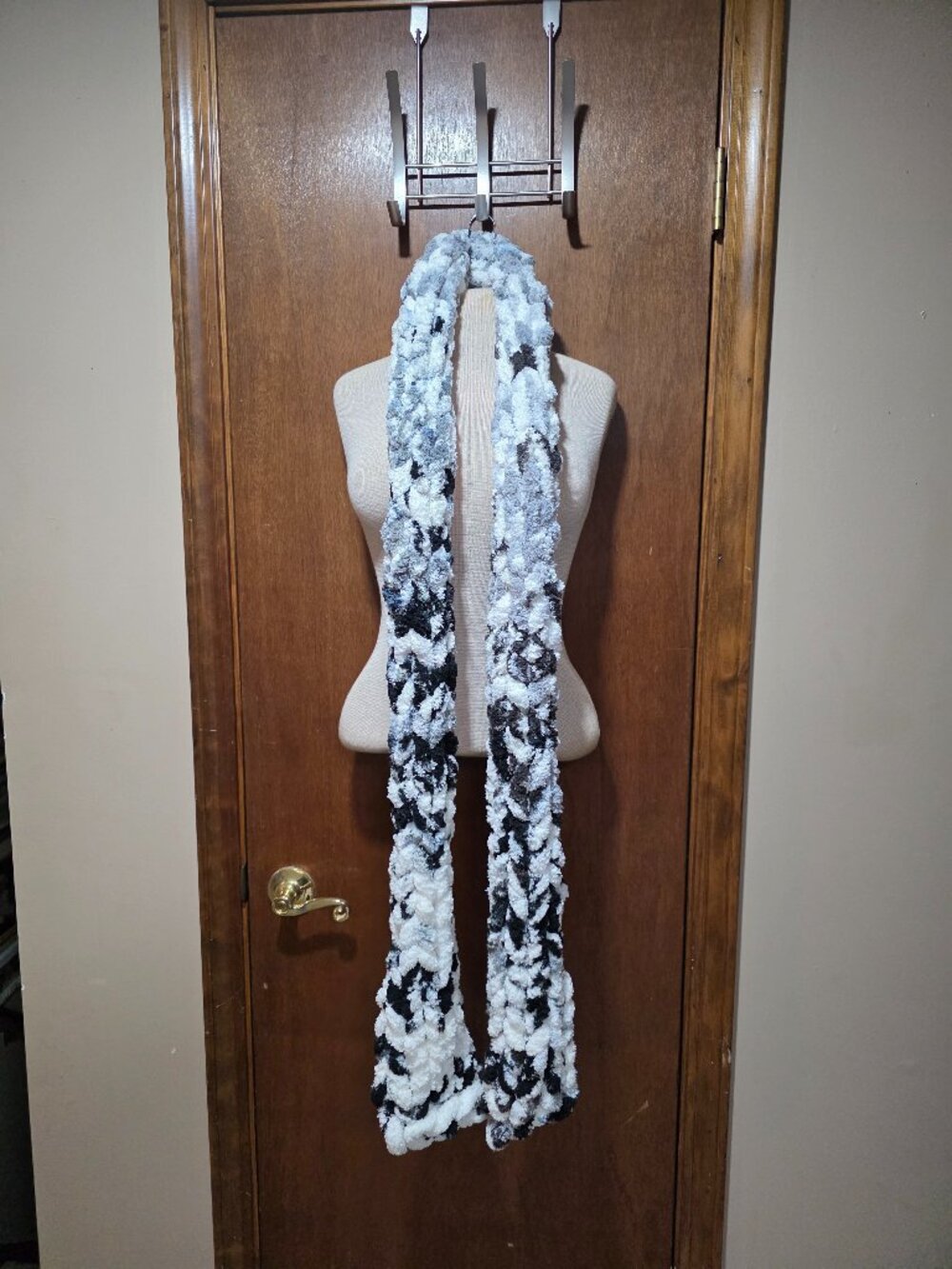 Elegant Handknit Black, White And Gray Scarf